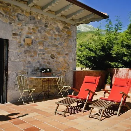 Hotell Casona De Quintana 3*